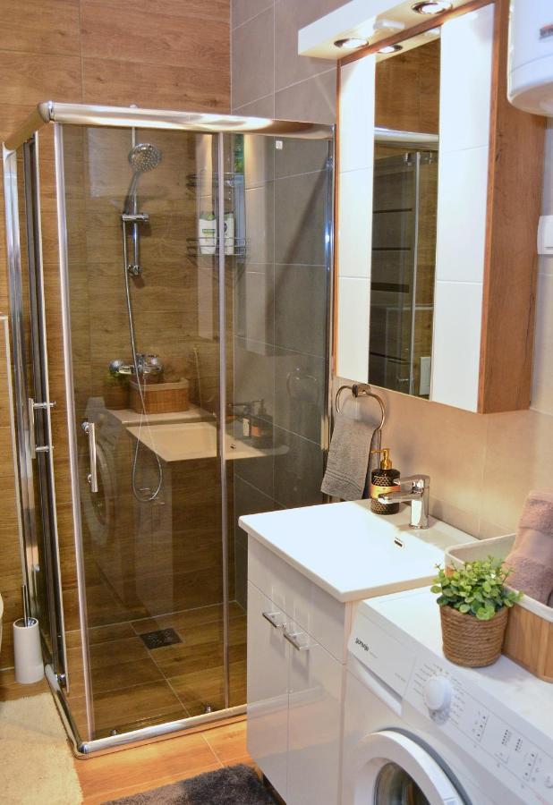 Apartment Ela Subotica Ngoại thất bức ảnh