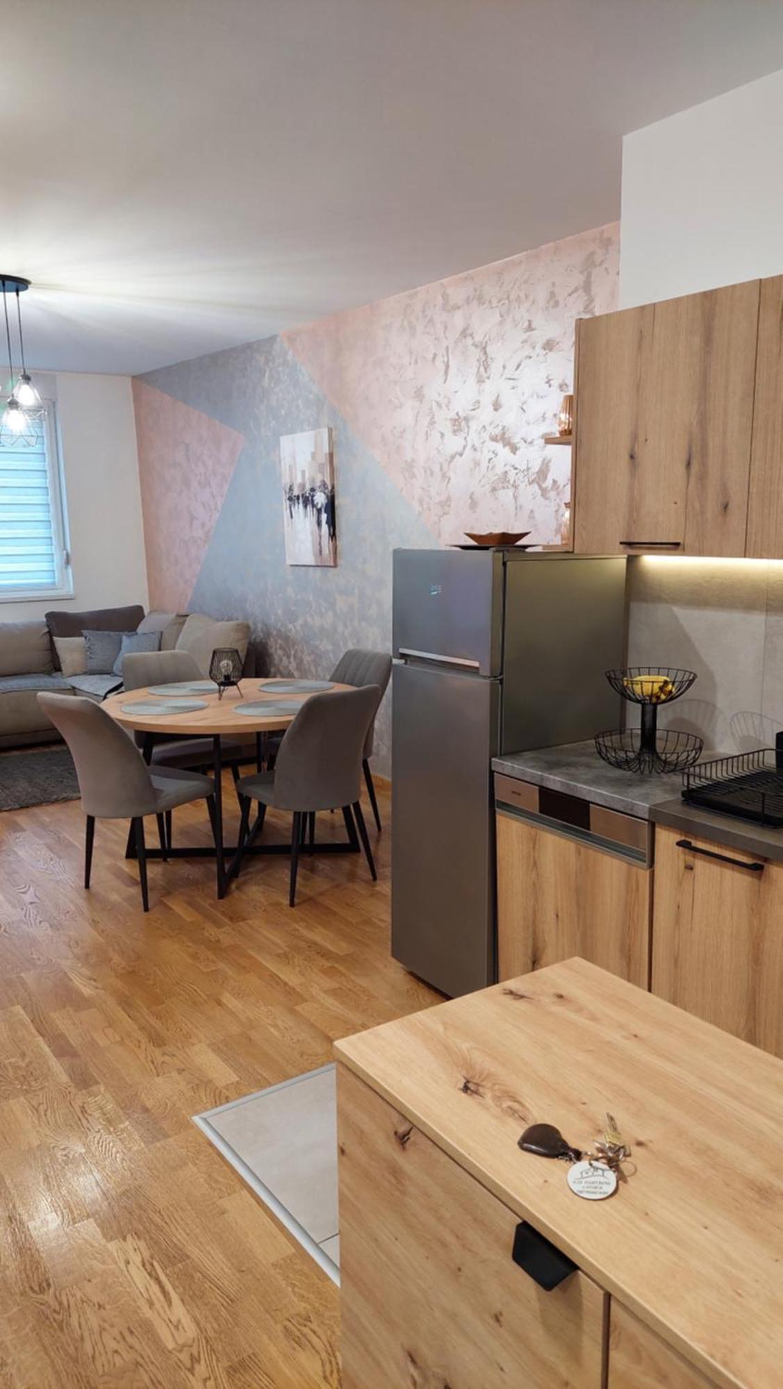 Apartment Ela Subotica Ngoại thất bức ảnh