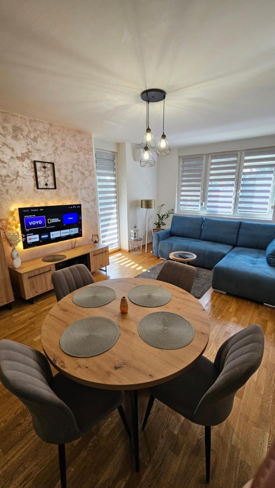 Apartment Ela Subotica Ngoại thất bức ảnh