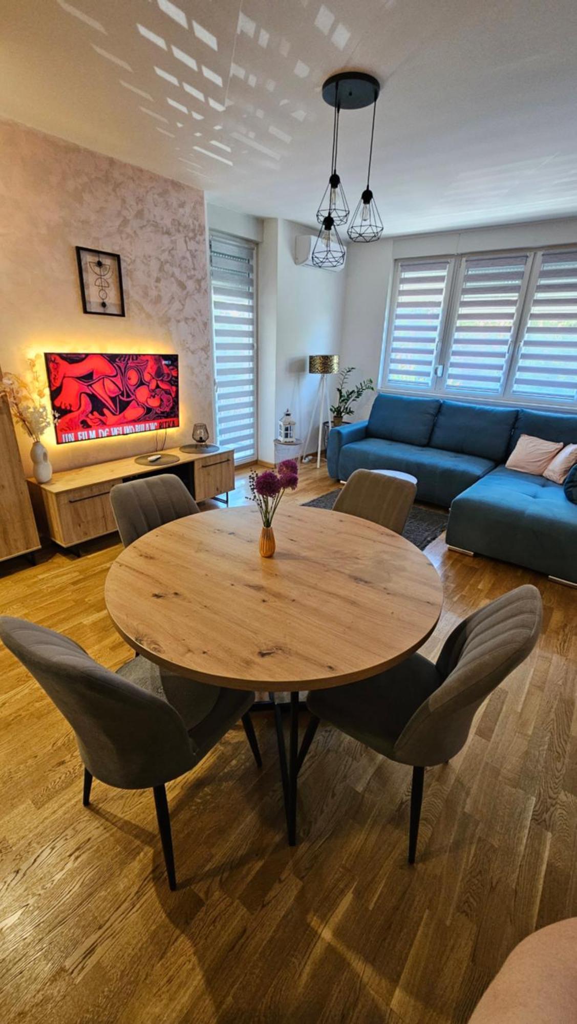 Apartment Ela Subotica Ngoại thất bức ảnh